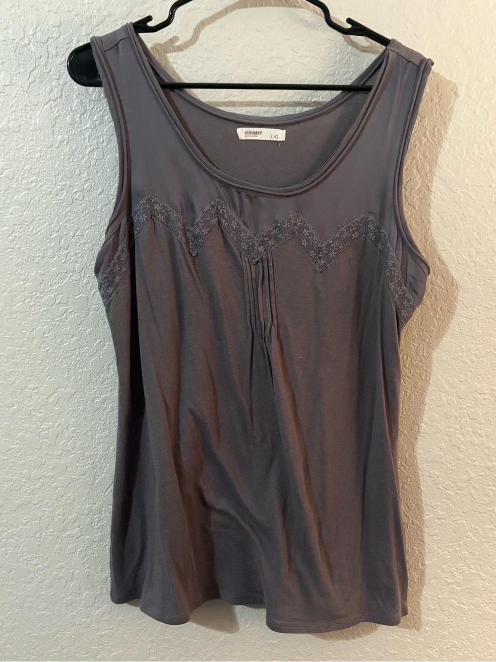 Old Navy Women's Slate Gray Lace-Detail Scoop Neck Tank
